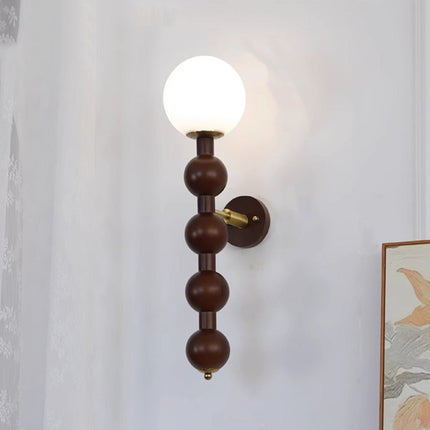 LumenSphere - Luxe Metalen Wandlamp met Bollen