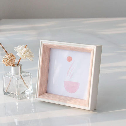 ElegantFrame – Luxe Fotolijst met Gouden Rand