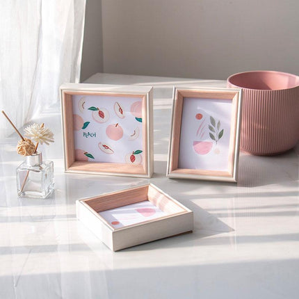 ElegantFrame – Luxe Fotolijst met Gouden Rand