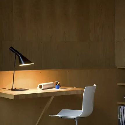 LumiMinimal Table - Elegante LED Tafellamp voor Modern Interieur