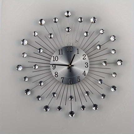 LuxeTime Clock - Elegante Wandklok met Kristaldetails