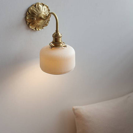 Timeless Elegance - Luxe Messing Wandlamp voor Stijlvolle Interieurs