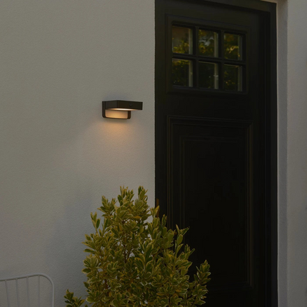 SolarGlow Light - Zwarte Oplaadbare LED Buitenlamp