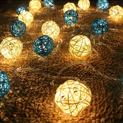 LuxAura – Elegante Rotan Lichtslinger 2m met LED