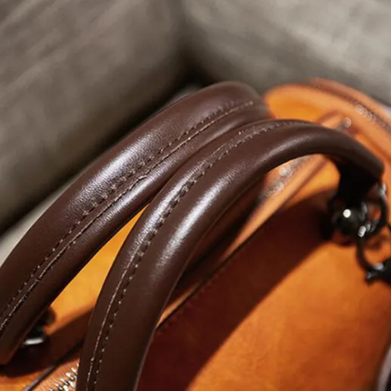 Dahlia Boston Bag – Stijlvolle Mode Must-have