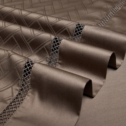Elegance Brown – Luxe Dekbedovertrekset van Egyptisch Katoen