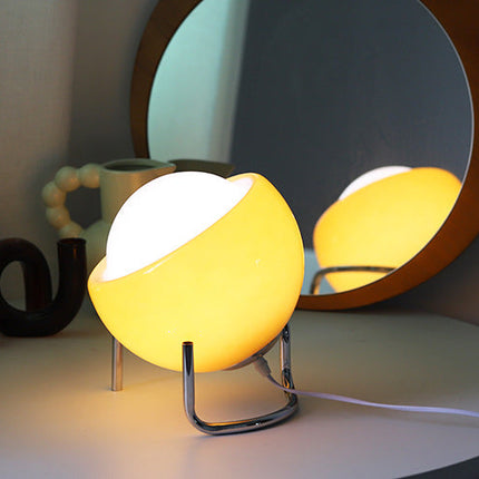 RetroGlow - Scandinavische Glas Tafellamp voor Sfeer