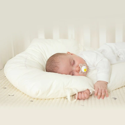 DreamNest – Hypoallergeen Baby Slaapkussen voor Comfort