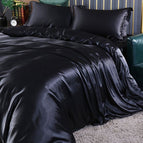 Zwart / 150cm hoeslaken + Dekbed 200x 230cm + 2x kussensloop