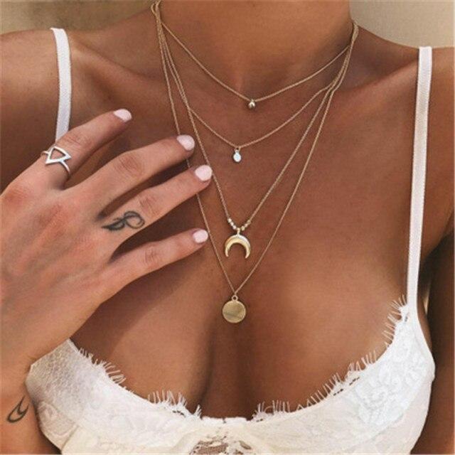 Selania - Elegante Halve Maan Ketting
