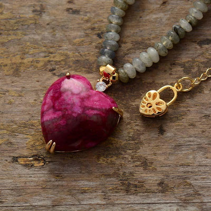 Nova Heart Bead Necklace – Stijlvolle Genezing Kralenketting