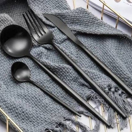 Luxe Roestvrijstalen Bestekset: Stijlvol Dineren voor Elke Gelegenheid