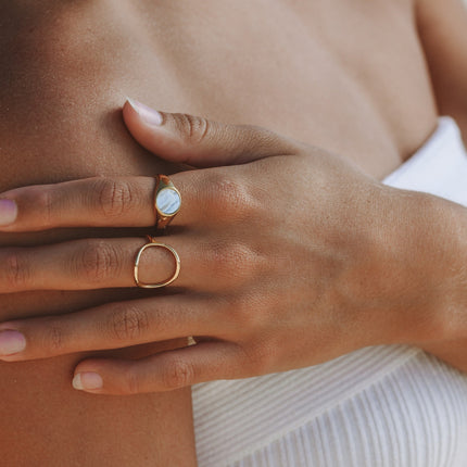 Noa Ovale Ring - Elevate Your Style