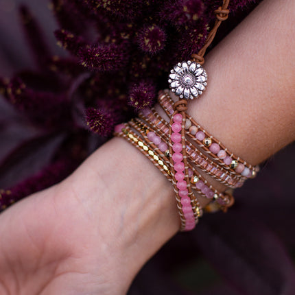 Amoria Bracelet – Elegante Gouden Rozenkwarts Armcandy