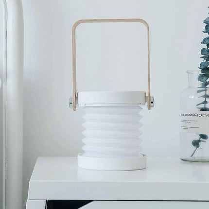 CompactGlow Lantern – Draagbare en Opvouwbare Verlichting