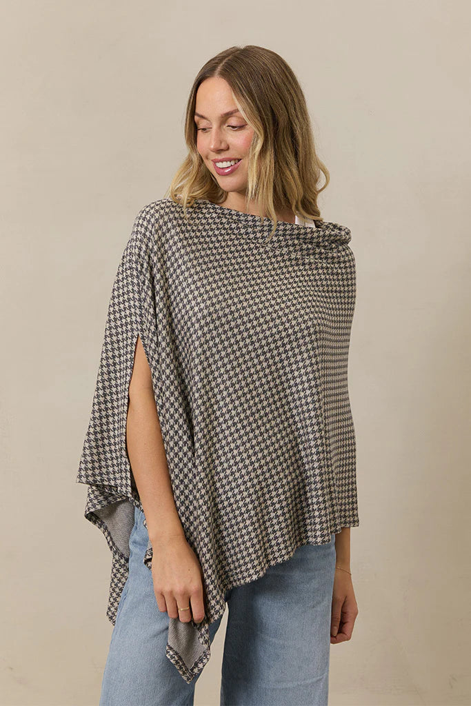 Bleu Toile Nursing Cover