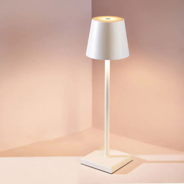 Stijlvolle ChicLuxe - Draadloze Bureau Lamp met Oplaadfunctie