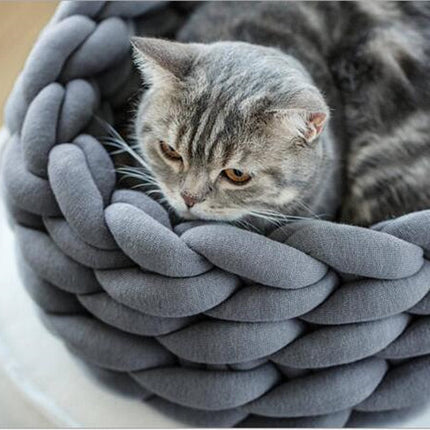WoollyNest – Stijlvolle Mand voor Huisdieren