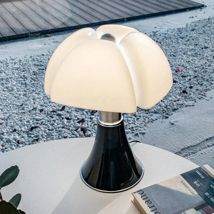 FloraLuxe - Elegante Bloemen Tafellamp voor Interieur